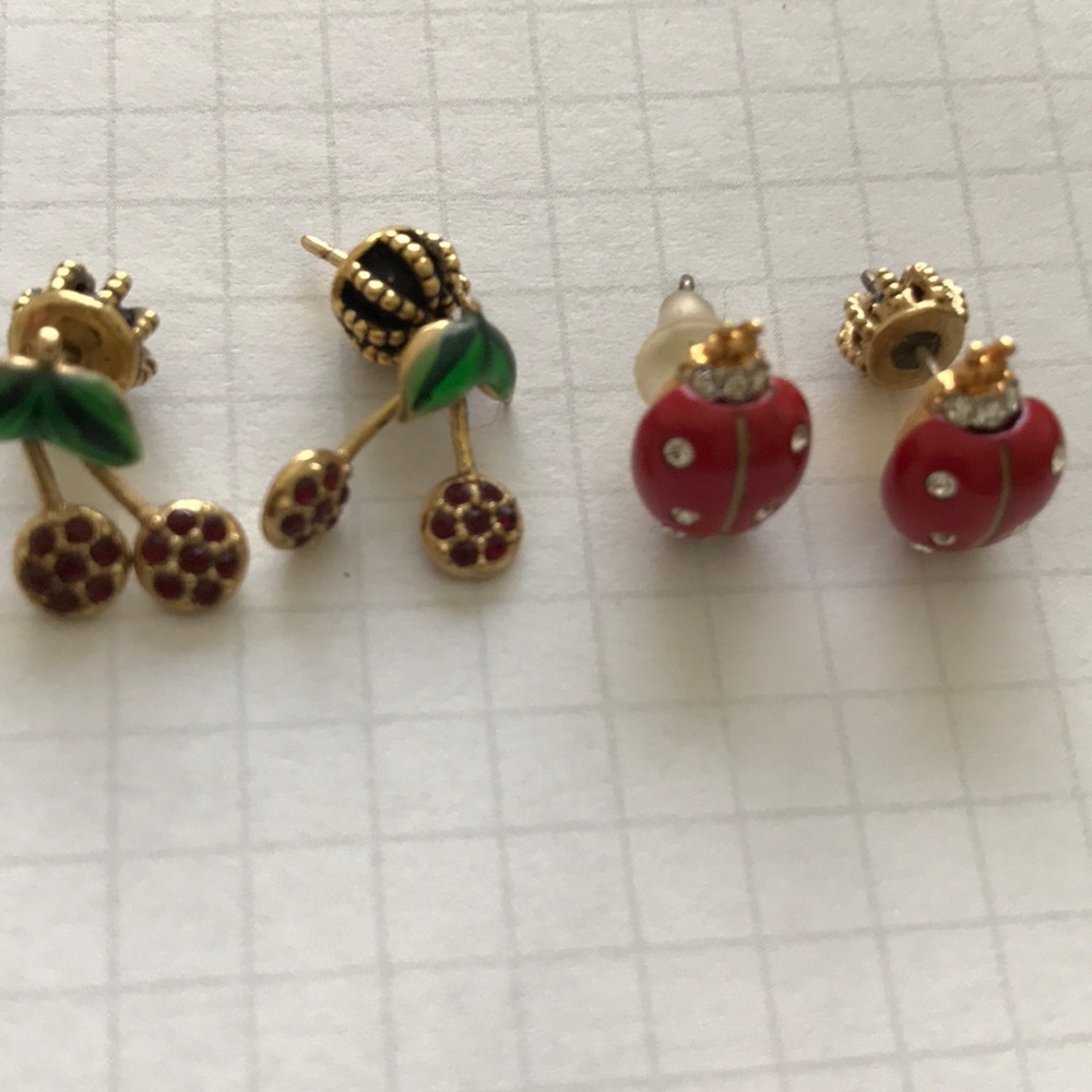 Juicy Couture Post Earrings